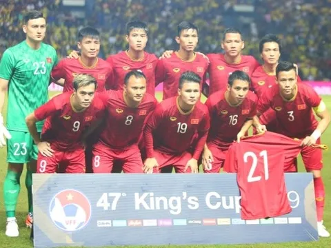 “Đại chiến” Thái Lan-Việt Nam: Sự tương phản thú vị từ danh sách sơ bộ