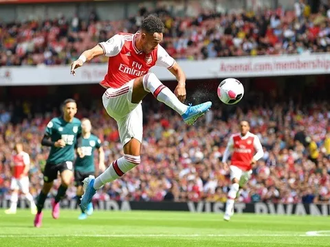 Đãi ngộ 'khủng', Arsenal tự tin trói chân 'người hùng 2 vòng đấu'