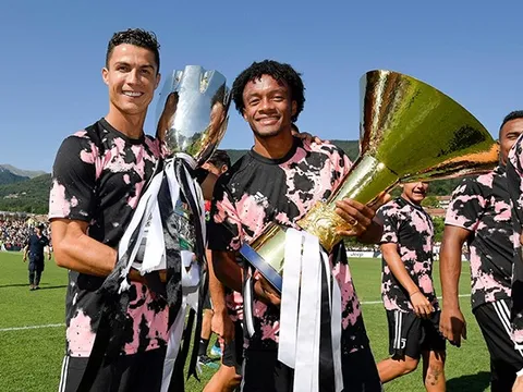 Dàn sao Juventus gây bão trước màn đụng độ 'gà nhà'