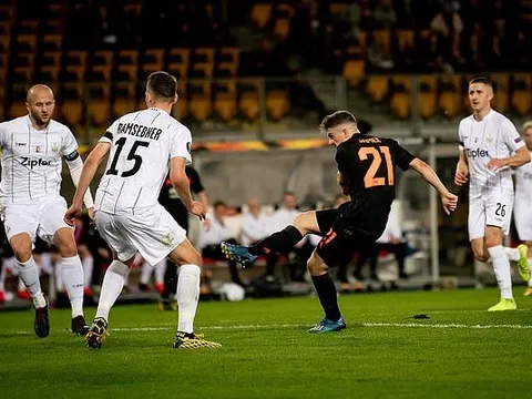 Daniel James trở thành người thừa, đại diện làm rõ tương lai