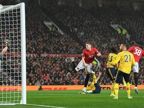 Darren Fletcher: "Cậu ấy hay nhất Man United mùa này"