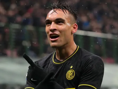 Đạt thỏa thuận tân binh, Barcelona nổ bom tấn 150 triệu Hè này