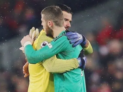 David de Gea gửi lời chia buồn đến Alisson Becker