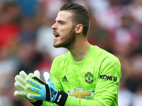 Van der Sar chỉ ra người có thể thay De Gea ở Man Utd