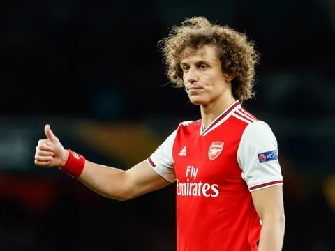 David Luiz xác nhận khả năng rời Arsenal, Arteta 'run rẩy'