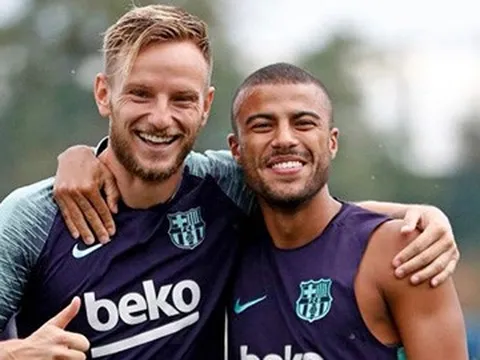 Đây, "kẻ thất sủng" ở lại Barca, lầm lì quyết tìm lại vị trí chính thức!