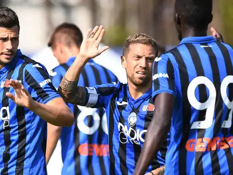 Đè bẹp AC Renate 6-0, "ngựa ô" Serie A tiếp tục thị uy sức mạnh