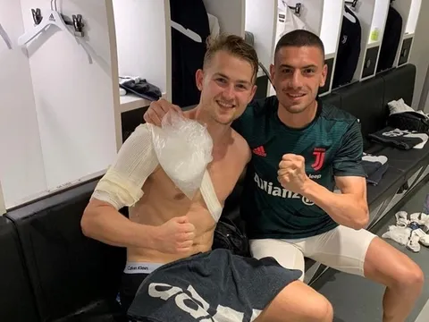 De Ligt đăng ảnh đẹp trai, CĐV Juve vẫn phải xót xa