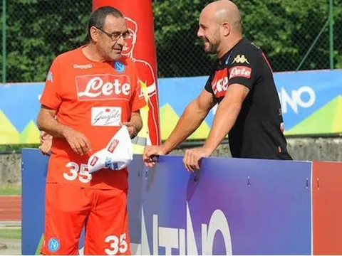"Tôi rất hạnh phúc với quãng thời gian làm việc cùng Sarri ở Napoli"