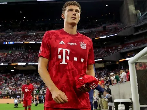 Đến Bayern, Pavard đề cao một cái tên rất quan trọng ở đội bóng