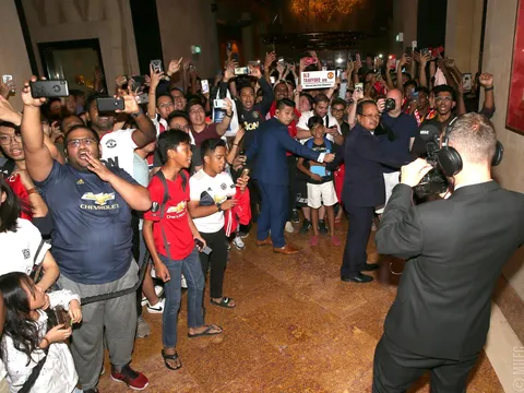 Đến Đông Nam Á, Man Utd được chào đón nhiệt tình hết mức