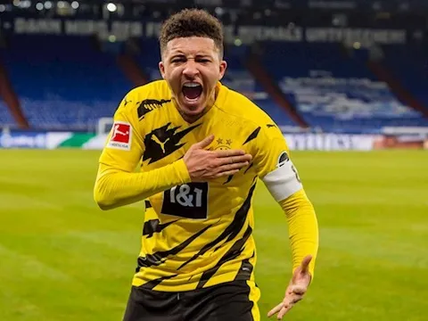 Đi vào lịch sử, mục tiêu chuyển nhượng của MU có hành động đáng chú ý