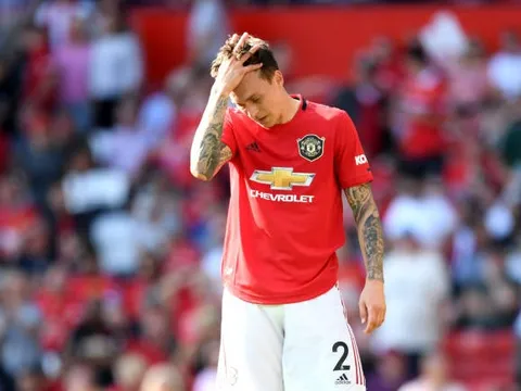 Địa chấn nổ ra ở Old Trafford, 'Quỷ đỏ' thua trận đầu tiên của mùa giải