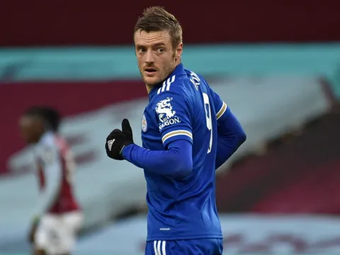 Dick Law: "Hợp đồng giữa Arsenal với Vardy đã hoàn tất"