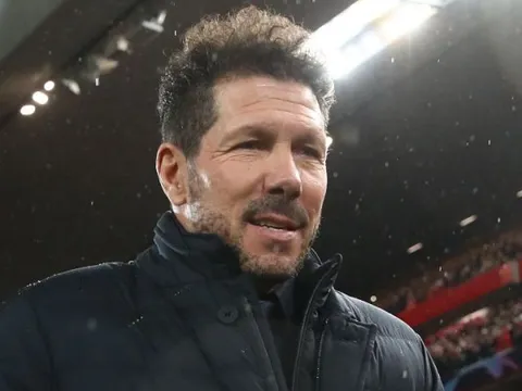 Diego Simeone không những đã hay lại còn quá may