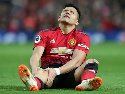 Điểm tin tối 14/08: M.U gây sốc với Sanchez; Man City biếu không "bom tấn"