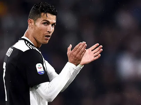 Điểm tin tối 21/08: Thêm cái tên rời M.U; Cực sốc Ronaldo