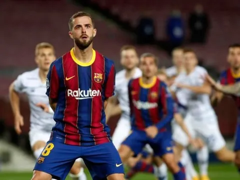 Điều gì đang xảy ra với Miralem Pjanic?