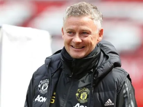 Dimitar Berbatov chỉ rõ nhiệm vụ tối quan trọng của Solskjaer