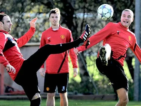 Dimitar Berbatov: Ở Man Utd, cậu ấy luôn sẵn sàng "đá bay" bất kỳ ai