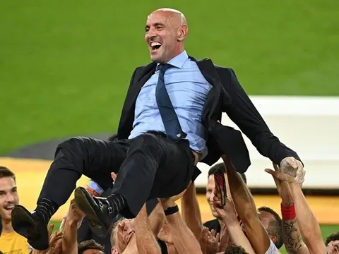 Đỉnh cao Monchi: Giúp Sevilla hạ Inter với 9 chữ ký giá... 98.35 triệu