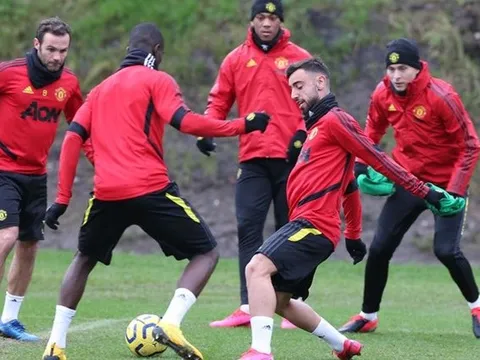 'Hoàn hảo. Như thể anh ấy đã ở Man Utd được 2 năm rồi vậy'