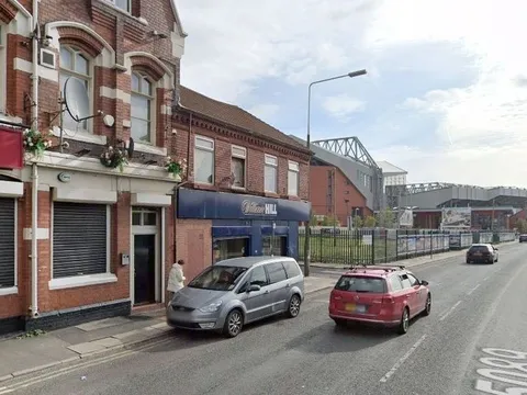 Đổ máu tại Anfield ngay trước giờ đại chiến Liverpool - Atletico