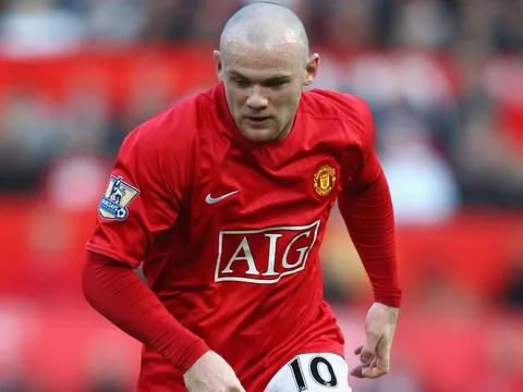 Đội hình 11 đầu trọc khuấy đảo làng túc cầu: Thiên tài và Quái vật