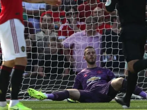 Đội hình tệ nhất vòng 3 Premier League: Các ông lớn muối mặt