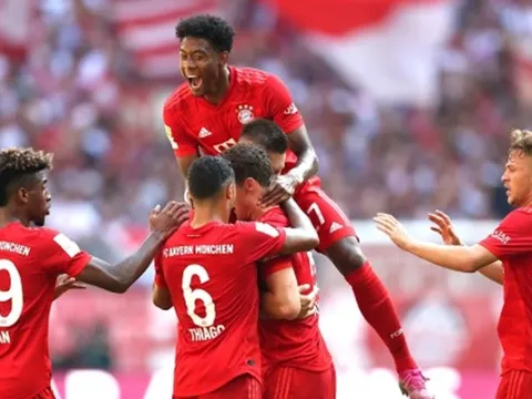Đội hình tiêu biểu vòng 3 Bundesliga: Bayern thống trị, vắng bóng Dortmund