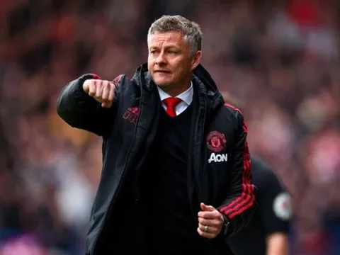 Đối tác đòi đổi người 'điên rồ', Man Utd liền chốt số phận 'máy quét'