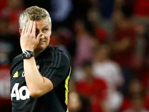 Động thái mới từ Atletico, M.U vuột mất "khao khát" của Solskjaer