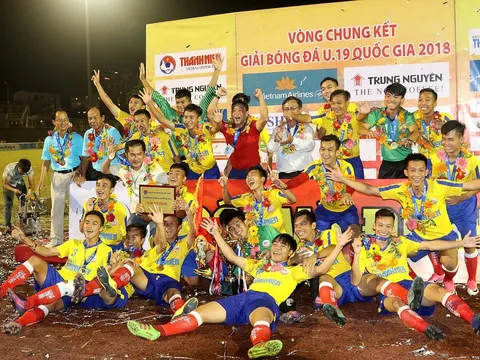 Thế hệ cầu thủ tài năng sụp đổ vì cá độ