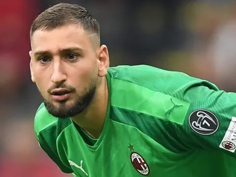 'Buffon 2.0' chuẩn bị ra đi, Milan mang đồng đội cũ của Ibra về thay thế