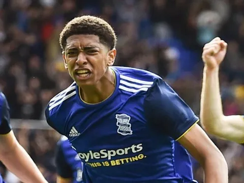 Dortmund gặp khó, sắp bị Man United cướp mất ngôi sao?