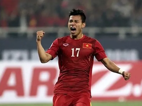 ĐTVN khủng hoảng hàng thủ: Giải pháp thay thế nào cho thầy Park?