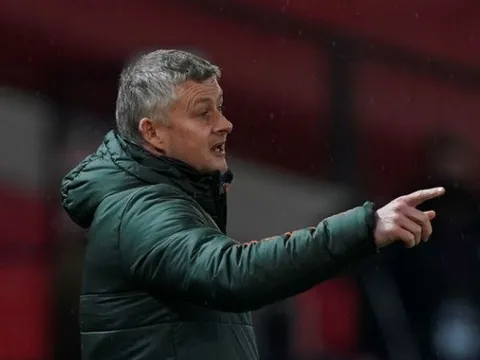 Dùng 3 "kẻ cướp thời gian", Solskjaer giúp M.U đại phá xứ sương mù