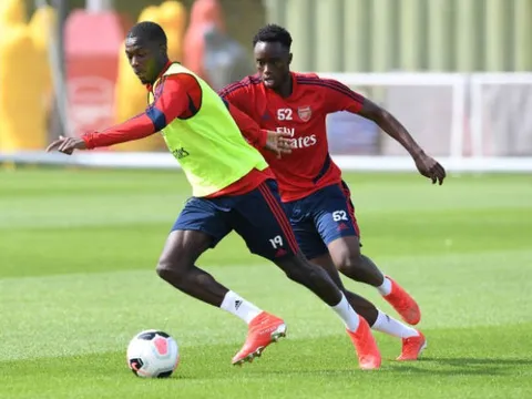 Đụng độ "sóng dữ", bom tấn Arsenal chuẩn bị thế nào?