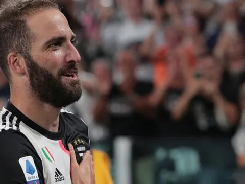 Được Sarri trọng dụng, Higuain vẫn lên kế hoạch rời Juventus