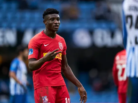 Được Tottenham săn đón, 'Essien mới' chỉ muốn đến Barcelona