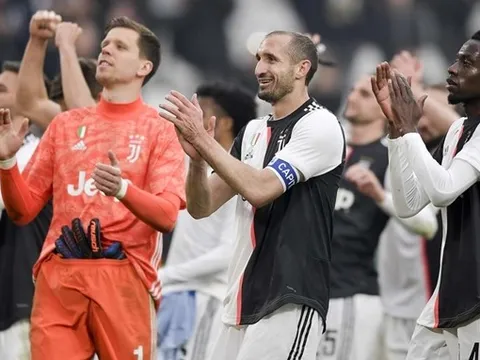 Ronaldo vắng mặt, Juventus vẫn nhẹ nhàng đánh bại Brescia