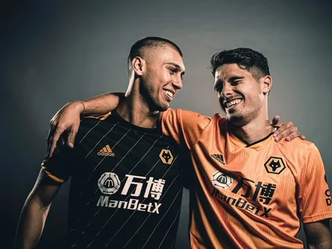 CHÍNH THỨC: Wolves hoàn tất thương vụ kép chấn động chẳng ai ngờ