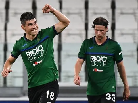 'Chúng tôi giờ giống một đội tuyển quốc gia ở Champions League'