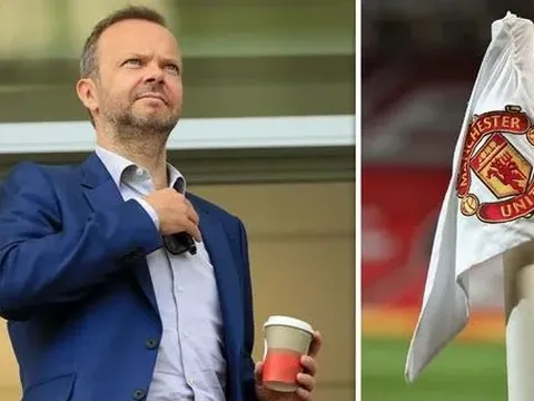 Ed Woodward đang dần bất lực trên TTCN?