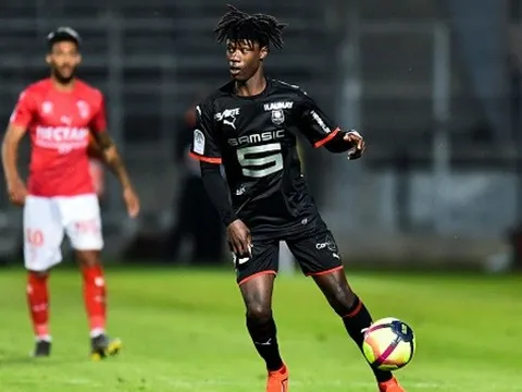 Tiết lộ: 4 đại gia nhận cái kết đắng khi hỏi mua 'ác mộng của PSG'