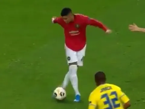 CHOÁNG! Sao Man Utd tung bằng chứng quá đẳng cấp, 'trùm rabona' thứ thiệt