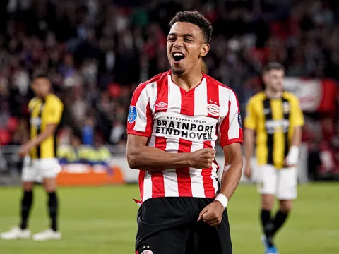 CĐV Arsenal: 'Đây là người mà chúng ta đã để ra đi ư?'