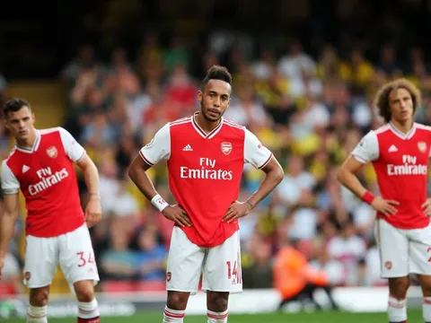 "Thật đáng xấu hổ khi Arsenal để điều đó xảy ra"