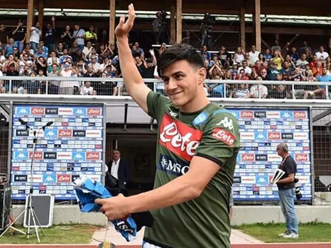 Elif Elmas và 10 bản hợp đồng đắt nhất lịch sử CLB Napoli