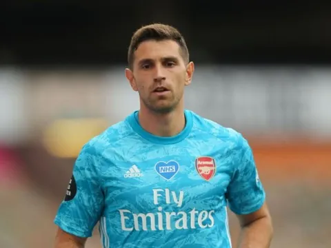 Emiliano Martinez chỉ ra 2 ngôi sao sẽ đạt đẳng cấp thế giới tại Arsenal